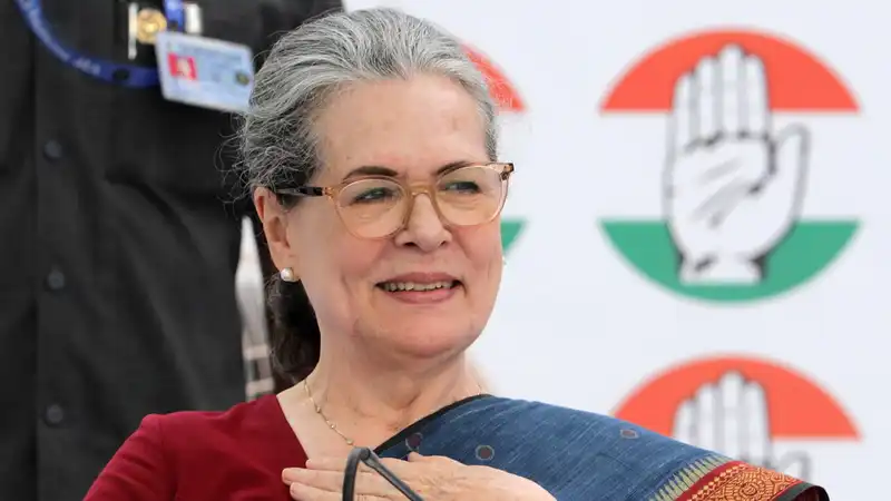 Il memoir di Sonia Gandhi: 'Belonging' arriva in Italia con Rizzoli