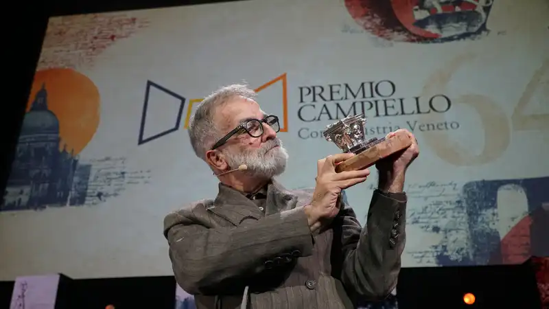 Marcello Fois: il problema dell'Italia è l'istruzione