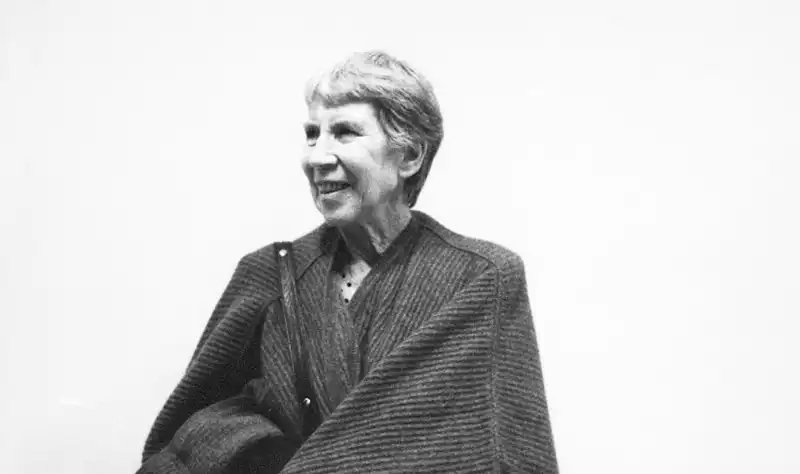 Natalia Ginzburg in Abruzzo e le novità Panini Comics: rassegna tra letteratura e industria editoriale